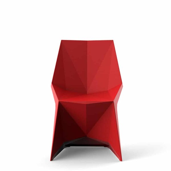 chaise-enfant-empilable-design-rouge-voxel-vondom